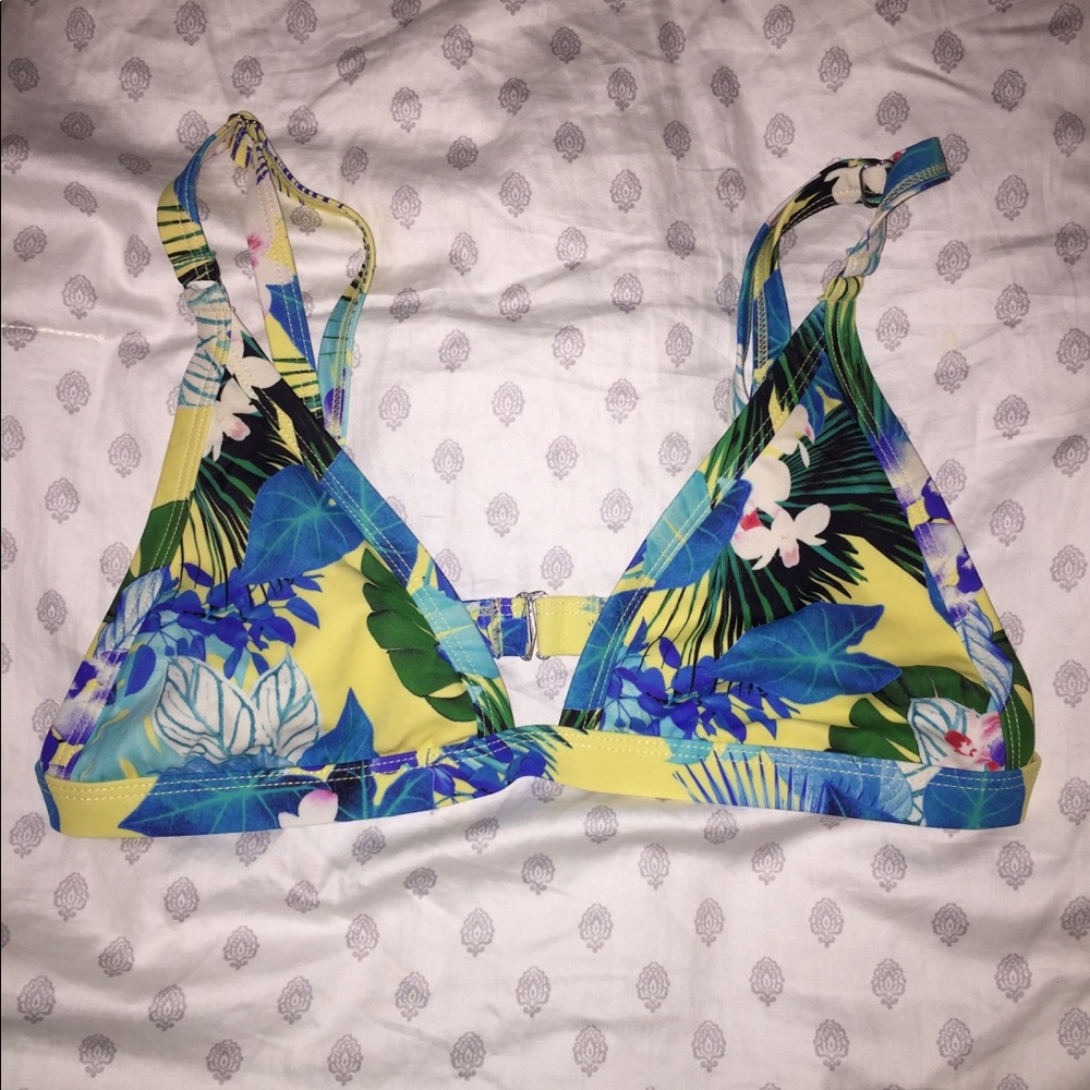 Pacsun bikini top